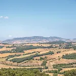 Monterufoli 5s פומרנצה